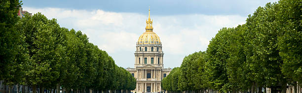 istock Dome of Les Invalides, Paris 90613217