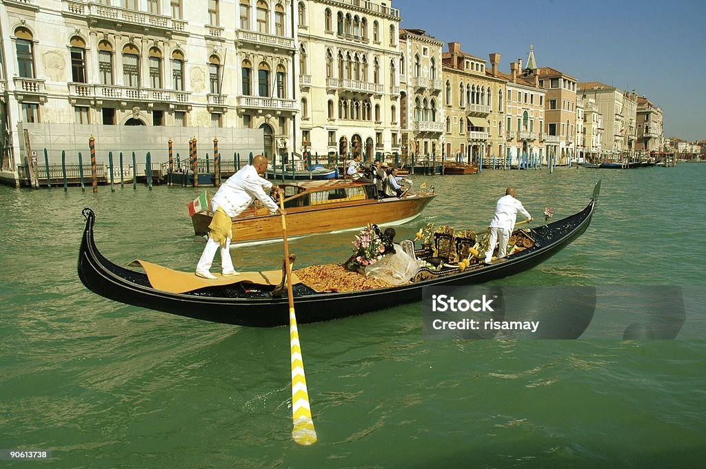 Hochzeit Gondel, Venedig, Italien. - Lizenzfrei Gondel Stock-Foto