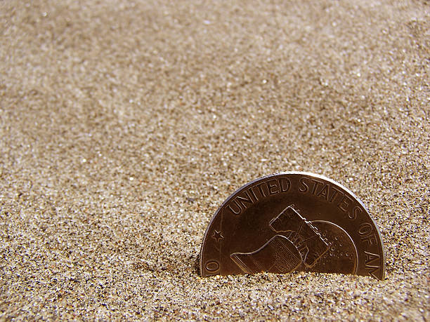 istock Finders Keepers on the Beach 90614244