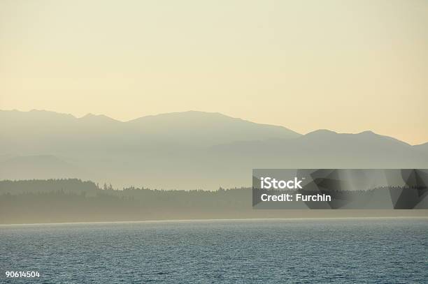 Paisagem Do Oceano - Fotografias de stock e mais imagens de Cordilheira - Montanha - Cordilheira - Montanha, Corpo de animal, Encosta