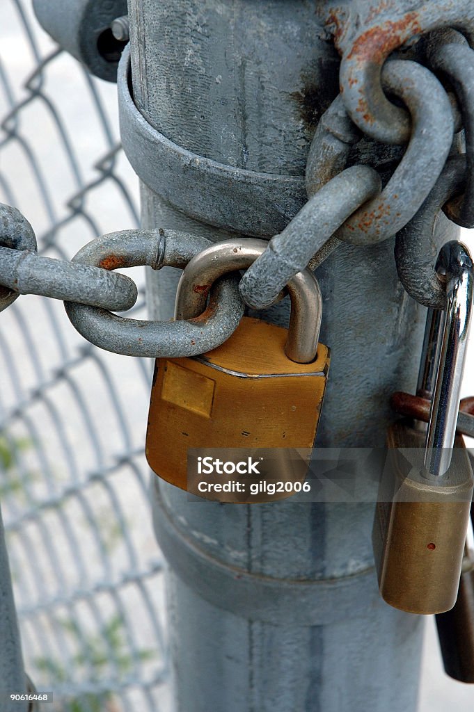 Cadeados de segurança - Foto de stock de Apavorado royalty-free