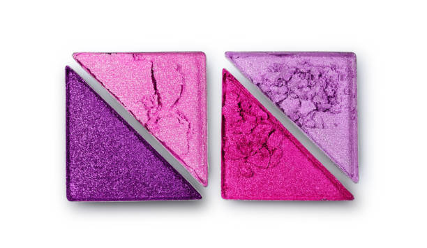 istock Purple and pink crushed triangle eye shadow for bright shiny make up 906287034