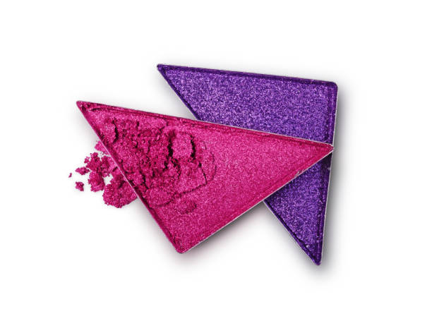 istock Purple and pink crushed triangle eye shadow for bright shiny make up 906287206