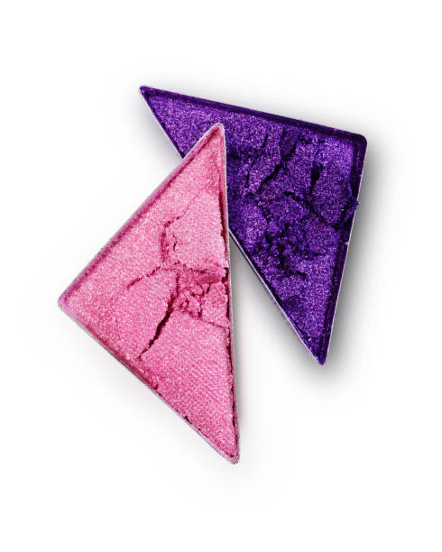 istock Purple and pink crushed triangle eye shadow for bright shiny make up 906289726