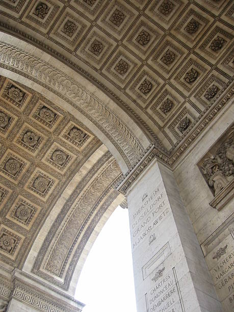 arc de triomphe techo - arc de triomphe paris france arc delaware fotografías e imágenes de stock