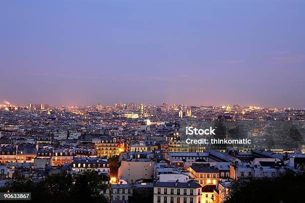 Atardecer En Parísgran Panoramics Foto de stock y más banco de imágenes de Aire libre - Aire libre, Amarillo - Color, Ancho