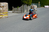 street-racer.jpg?b=1&s=170x170&k=20&c=TGBL2_pn5WIkF4qnhqOygZzW2aMP3UWnMKE6SNEAf94=