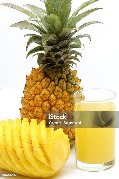 Frutas Tropicais15 - Fotografias de stock e mais imagens de Amarelo - Amarelo, Ananás, Arranjo