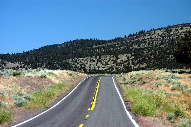 Desert Highway  modoc plateau stock pictures, royalty-free photos & images