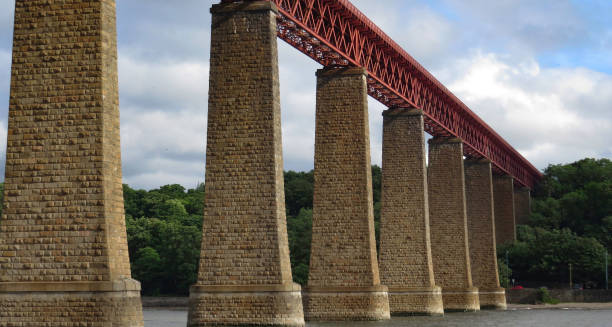 arquitectura del ferrocarril - firth de cuarto puente - scotland texas fotografías e imágenes de stock