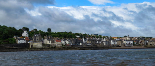 istock Queensferry from the Water 906461756
