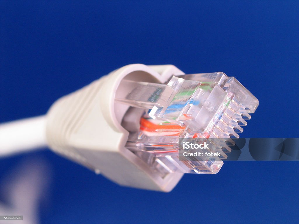 A banda larga via cavo RJ-45 3 - Foto stock royalty-free di Cavo - Componente elettrico