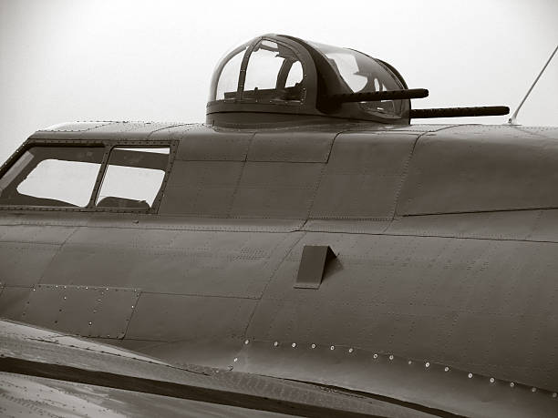 istock B17 Cockpit & Dorsal Turret - Duotoned 90648285