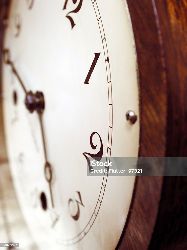 Vecchio Quadrante di orologio - Foto stock royalty-free di Composizione verticale