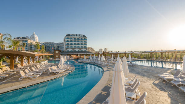 istock Luxury resort hotel with Swimming Pool 906509560