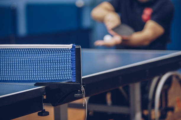 tenis de mesa en silla de ruedas - wheelchair tennis physical impairment athlete fotografías e imágenes de stock