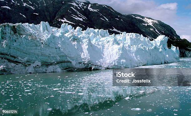 Отражение Пересмотренный — стоковые фотографии и другие картинки Аляска - Штат США - Аляска - Штат США, Без людей, Вода