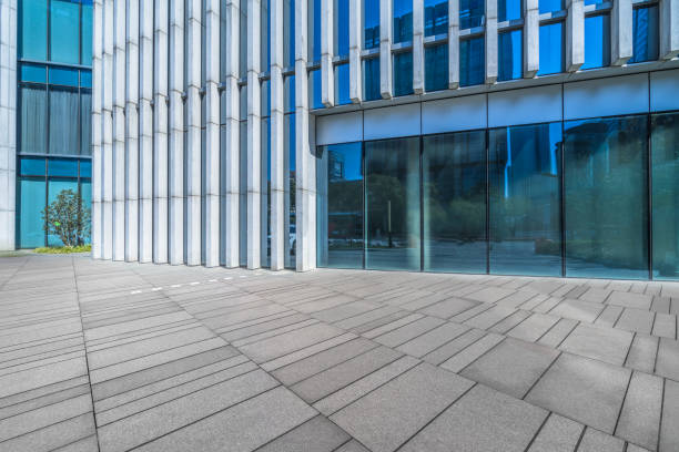 istock Modern office building outdoors 906525182