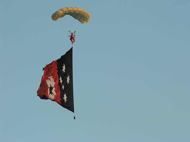 bandeira skydiver e território do norte - darwin north territorial australia - fotografias e filmes do acervo