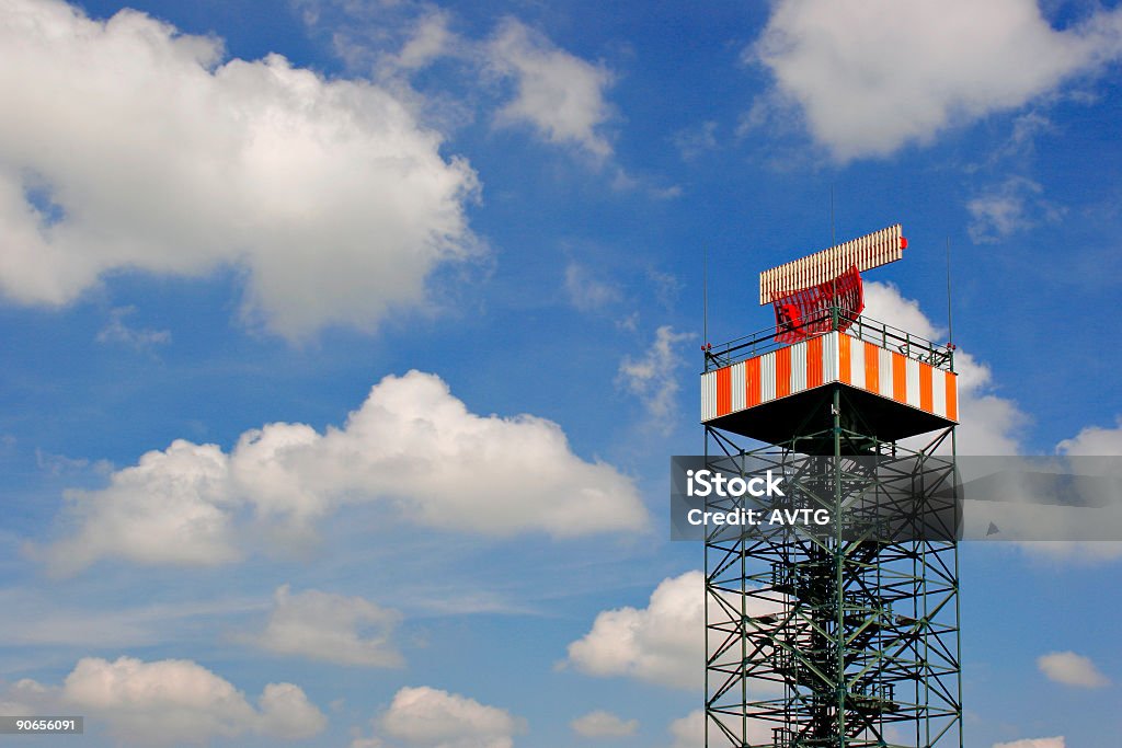 Torre de Radar - Foto de stock de Alimentar libre de derechos