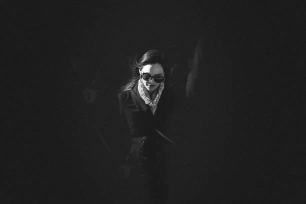 istock Woman in the shade 906561976