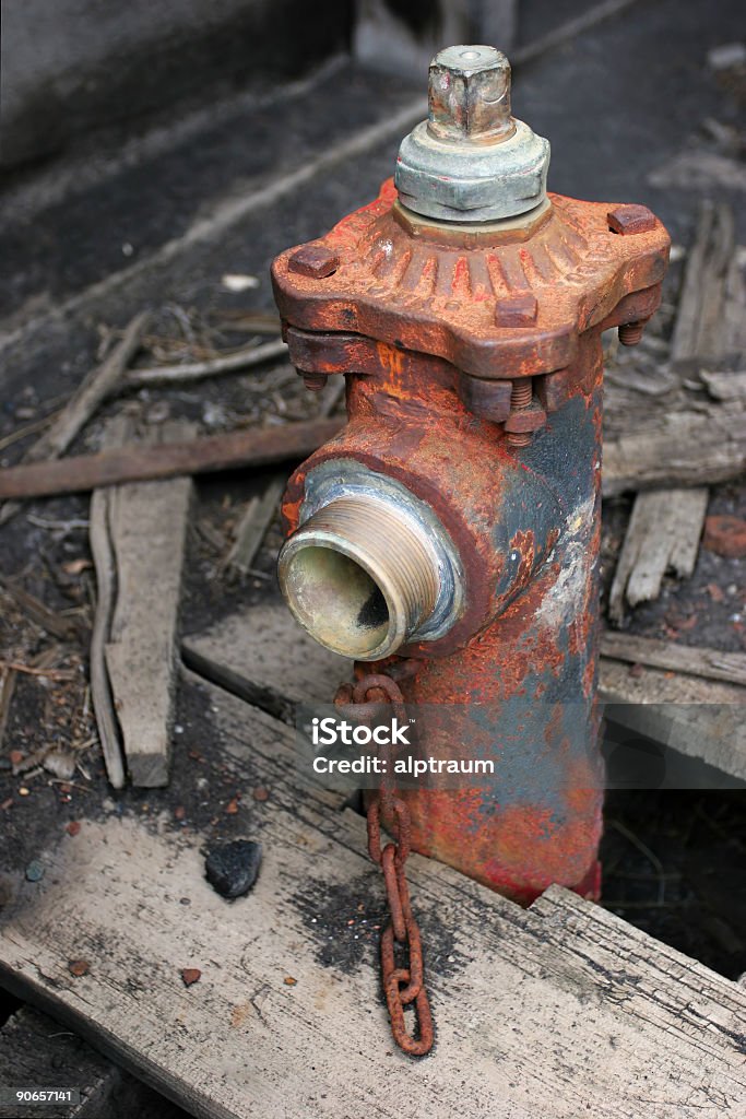 Старый Пожарный гидрант - Стоковые фото Без людей роялти-фри