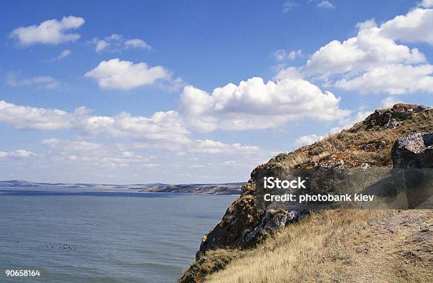 Azov Mar Beach Foto de stock y más banco de imágenes de Acantilado - Acantilado, Agua, Arena