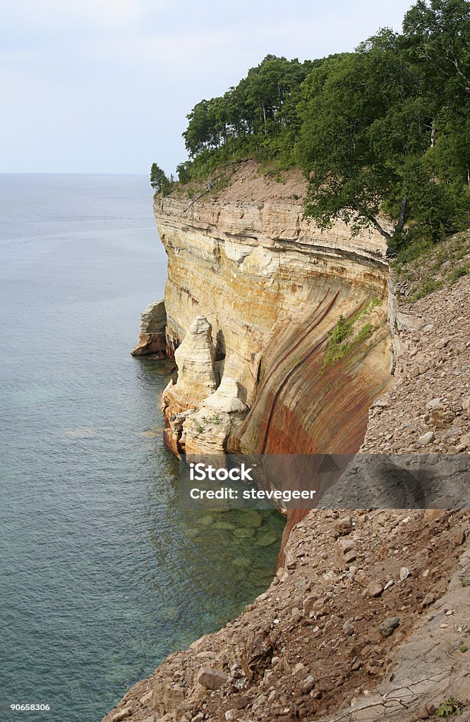 Scogliere a Pictured Rocks - Foto stock royalty-free di Ambientazione esterna