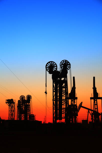 istock The silhouette of tower type pumping unit 906591428