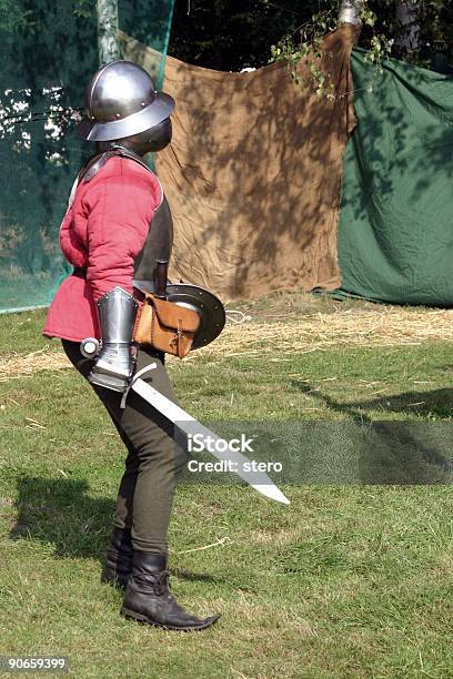 Photo libre de droit de Tueur banque d'images et plus d'images libres de droit de Armement - Armement, Armure intégrale, Armure traditionnelle