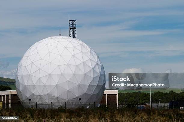 Saprovisionsfähig Stockfoto und mehr Bilder von Antenne - Antenne, Bekommen, Farbbild