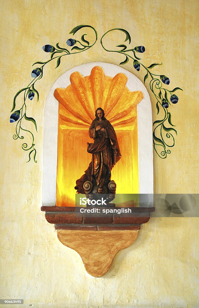 saint na parede Nicho - Royalty-free Amarelo Foto de stock