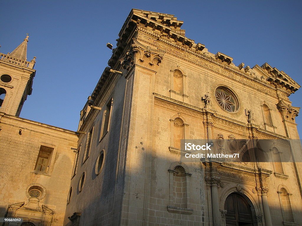 Bombe sur la façade de l'hôtel - Photo de Architecture libre de droits