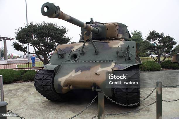 Tanque De Guerra Da Coréia - Fotografias de stock e mais imagens de Armamento - Armamento, Camuflagem - Conceito, Conflito