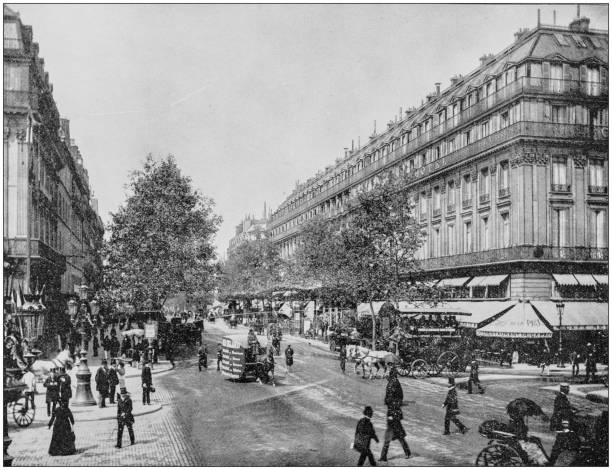 illustrations, cliparts, dessins animés et icônes de antique photo des sites célèbres du monde : grands boulevards, paris, france - tradition française