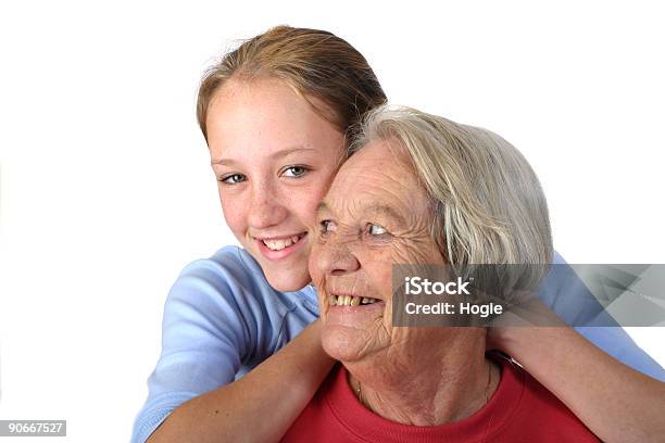 Oma Und Enkelin Stockfoto und mehr Bilder von Aktiver Senior - Aktiver Senior, Alter Erwachsener, Enkelin