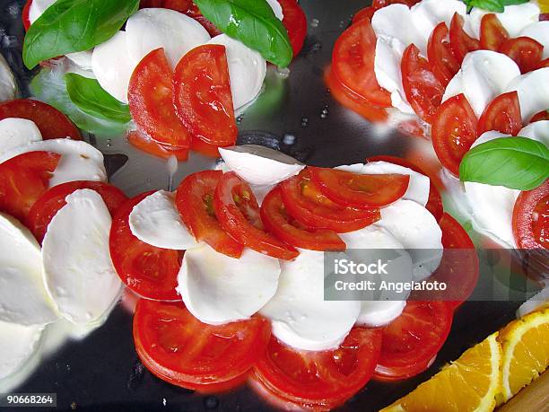 모짜렐라 치즈 Tomatos 0명에 대한 스톡 사진 및 기타 이미지 - 0명, 건강관리와 의술, 건강한 생활방식