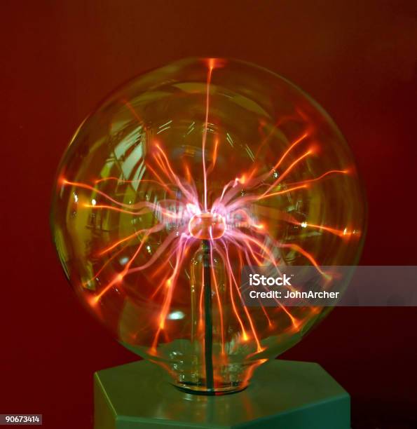 Sfera Di Plasma - Fotografie stock e altre immagini di Calore - Concetto - Calore - Concetto, Composizione verticale, Elettricità