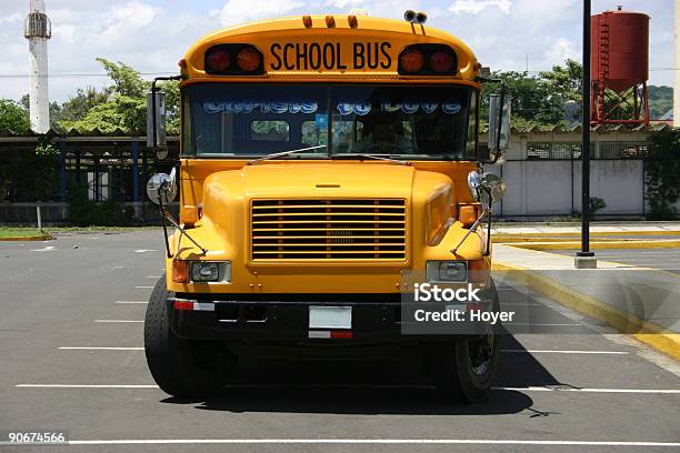 School Bus Stockfoto und mehr Bilder von Nummernschild - Nummernschild, Arbeitszimmer, Bildung