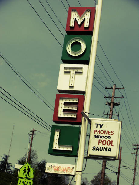 istock Green White and Red Motel Sing 90675304