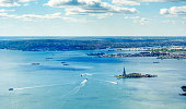 panoramablick-von-der-upper-bay-in-new-york.jpg?b=1&s=170x170&k=20&c=xPg9Bs1Yp1WuvZl1jHSWTSHYTWJ4dg9mwPtJBGez-CQ=