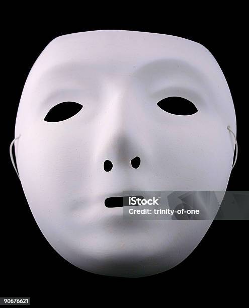 Máscara Branca Simples - Fotografias de stock e mais imagens de Ao Ar Livre - Ao Ar Livre, Artificial, Camuflagem - Conceito