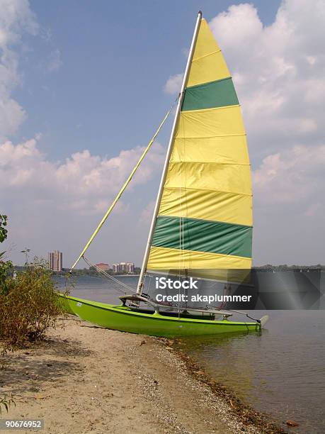 Photo libre de droit de Vacances De Voile banque d'images et plus d'images libres de droit de Activité de loisirs - Activité de loisirs, Bateau à voile, Bleu