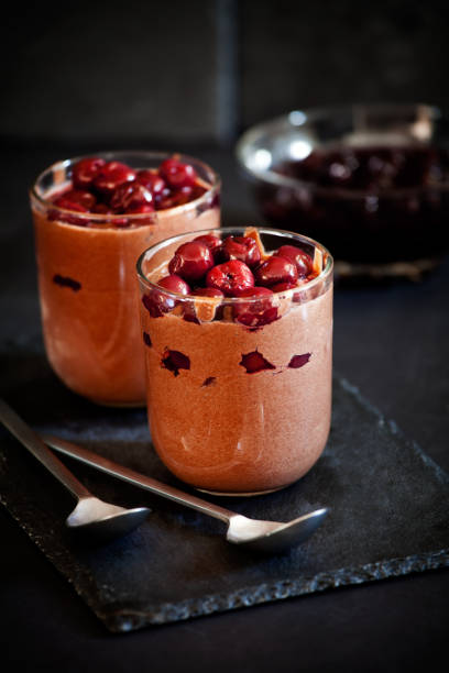 istock Homemade Chocolate Mousse In Pots 906777718