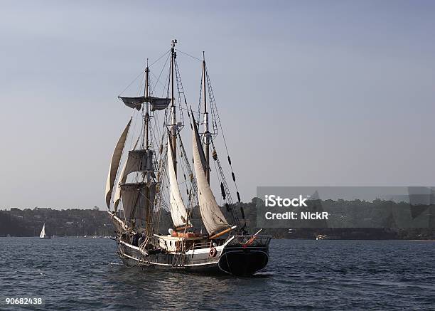 Barquentine Парусное Судно — стоковые фотографии и другие картинки Без людей - Без людей, Верёвка, Вода