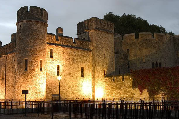 istock Tower of London 90682945