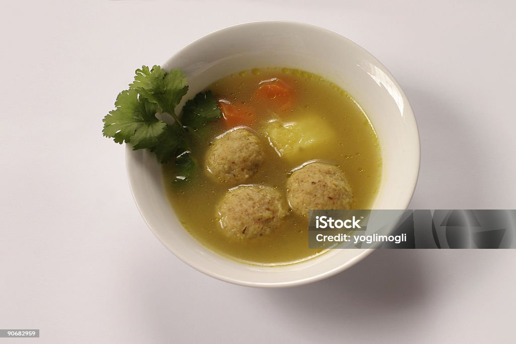 Kneidel sopa - Foto de stock de Bolinho de Massa royalty-free