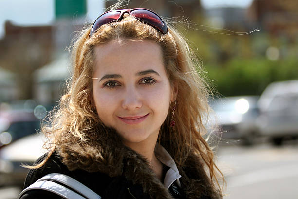 istock City girl 90684640