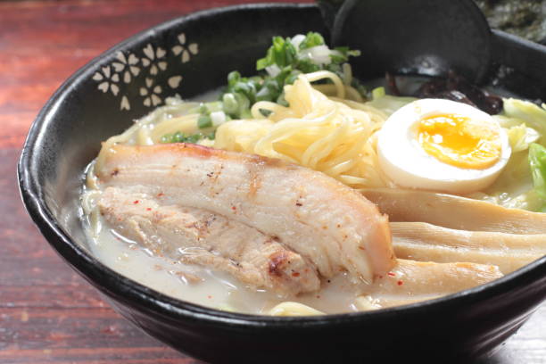 istock japanese noodles 906846948