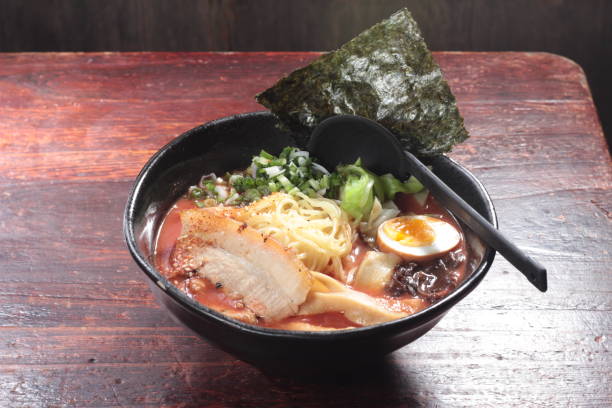 istock japanese noodles 906846970